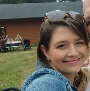 Meet your Posher, Mallory